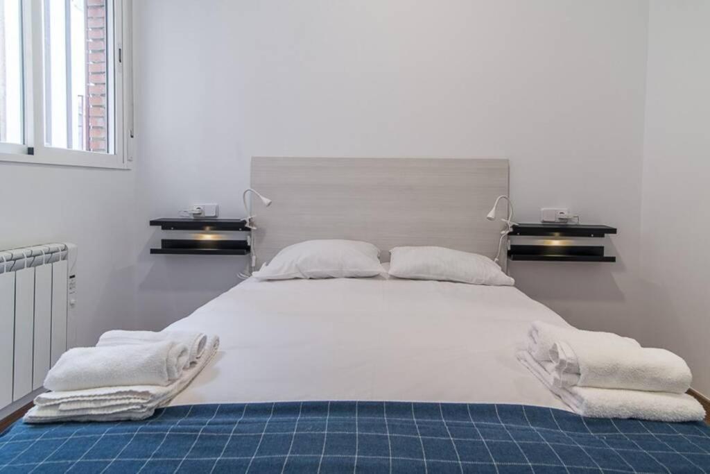 #15Pin-1 Apartamento De Un Dormitorio En Tetuan Madrid Ngoại thất bức ảnh