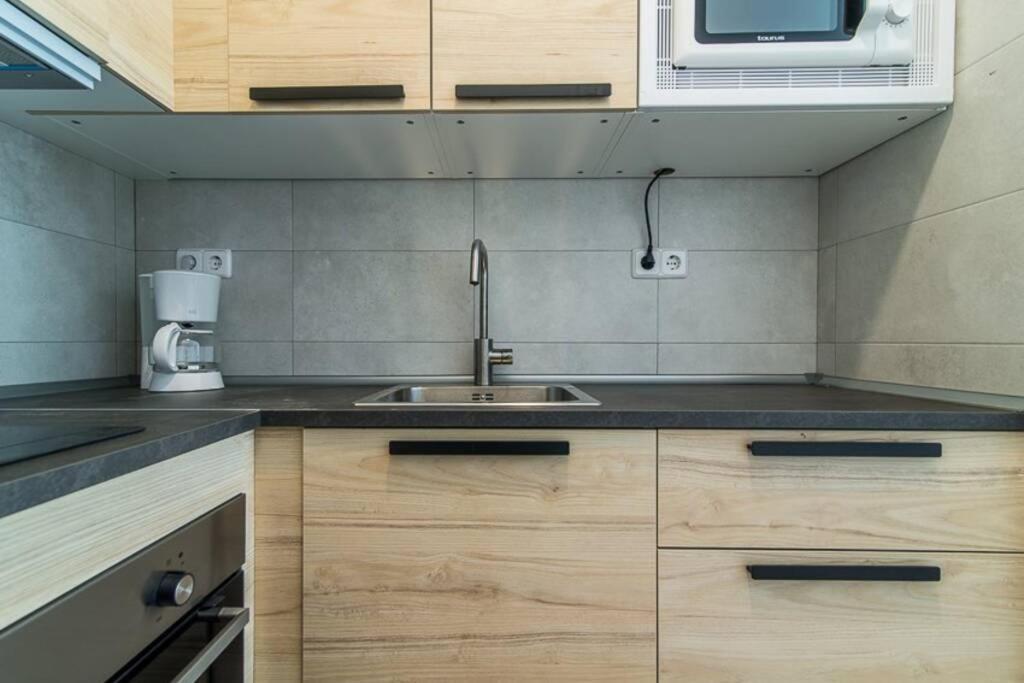 #15Pin-1 Apartamento De Un Dormitorio En Tetuan Madrid Ngoại thất bức ảnh