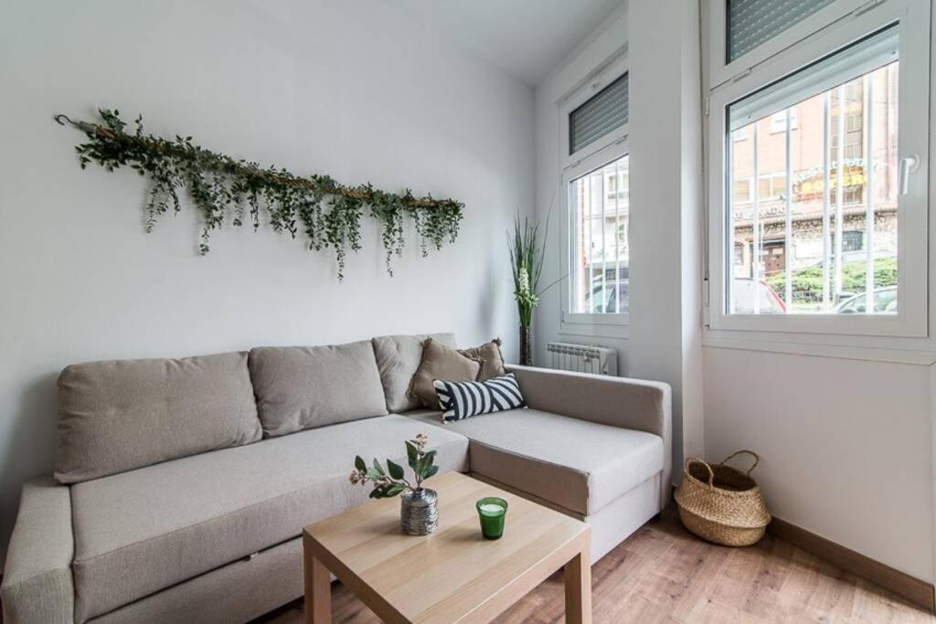 #15Pin-1 Apartamento De Un Dormitorio En Tetuan Madrid Ngoại thất bức ảnh